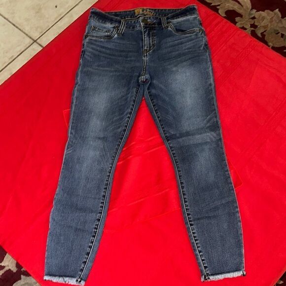 Kut from the Kloth Fringe Ankle Jeans Size 6 - Picture 1 of 9